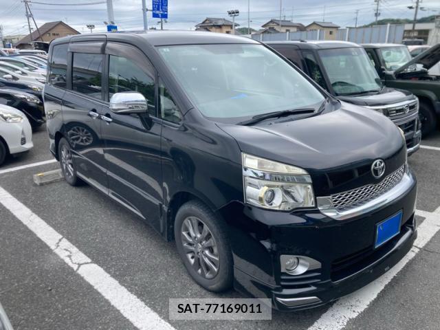 Toyota VOXY 2013-09 8547576-2
