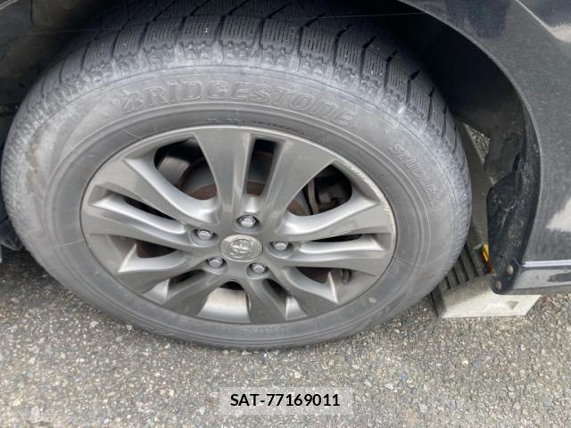 Toyota VOXY 2013-09 8547576-6