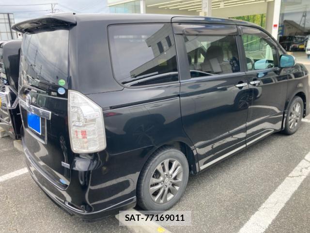 Toyota VOXY 2013-09 8547576-9