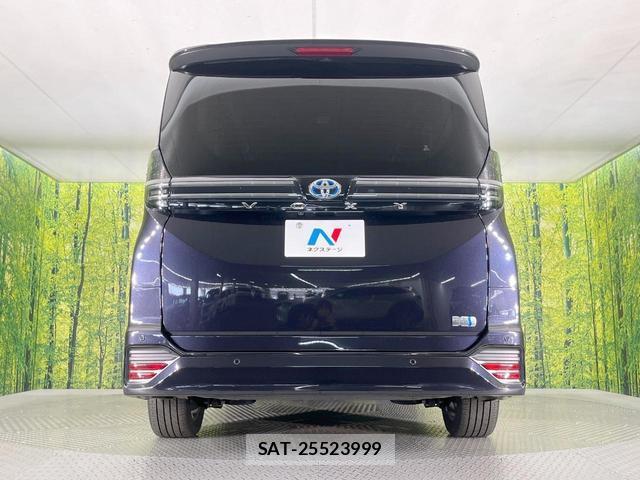 Toyota VOXY 2025-03 8547677-15