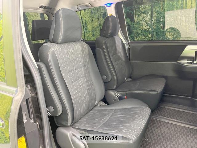 Toyota VOXY 2012-12 8547699-8