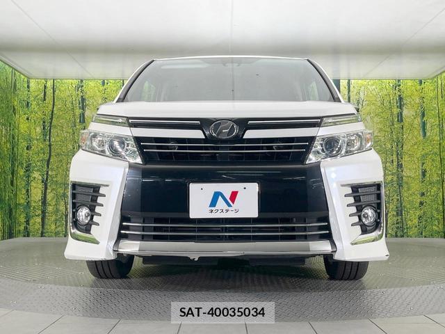 Toyota VOXY 2016-05 8547706-14