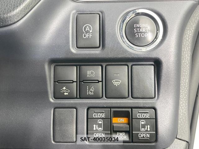 Toyota VOXY 2016-05 8547706-4
