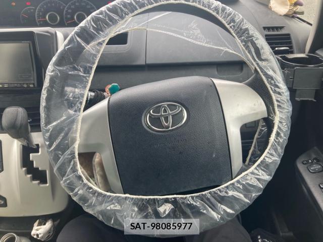 Toyota VOXY 2010-09 8548016-12