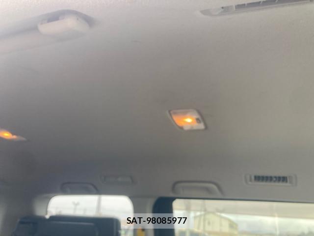 Toyota VOXY 2010-09 8548016-3