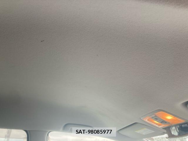 Toyota VOXY 2010-09 8548016-5