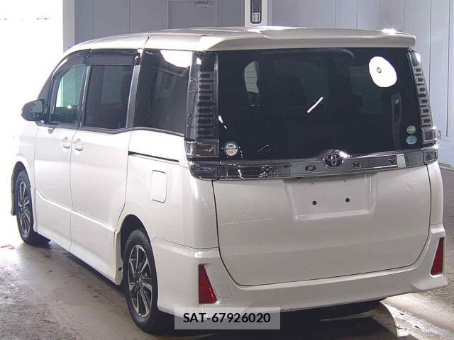Toyota VOXY 2017-08 8548317-1