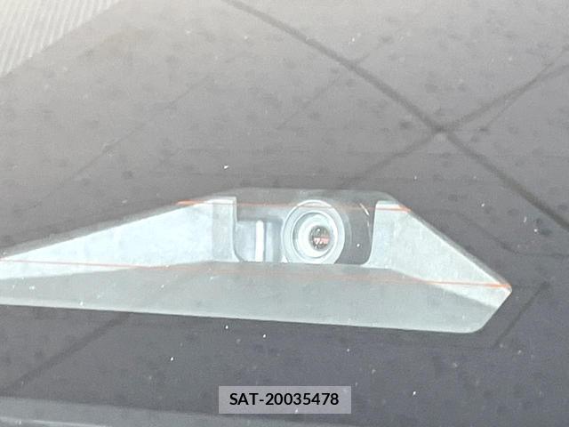 Toyota VOXY 2024-12 8548421-3