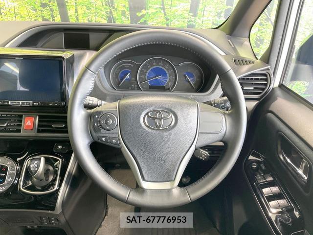 Toyota VOXY 2019-05 8548422-11