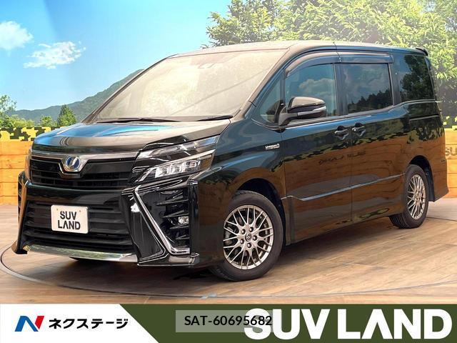 Toyota VOXY 2017-08 8548444-0