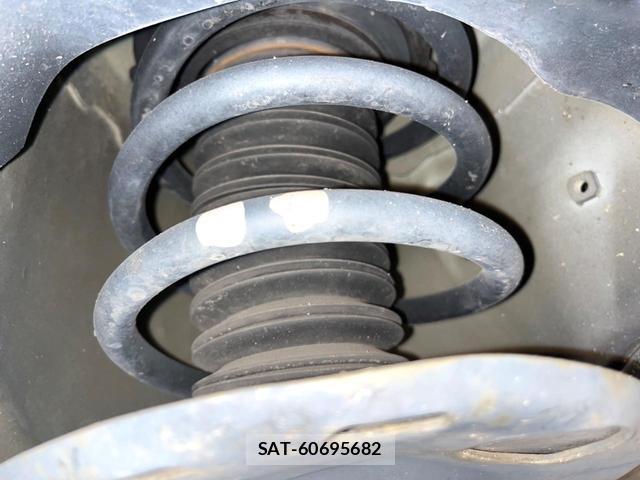 Toyota VOXY 2017-08 8548444-19