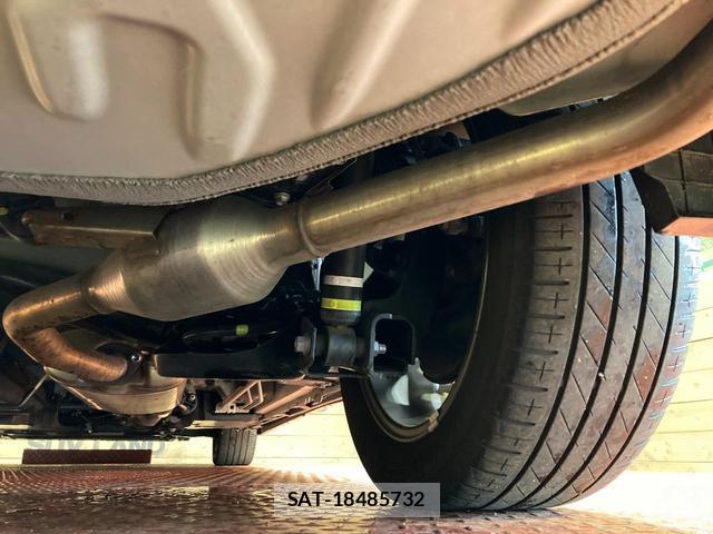 Toyota VOXY 2023-09 8549164-19