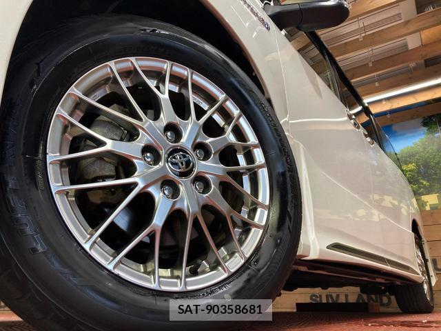 Toyota VOXY 2020-02 8549169-14