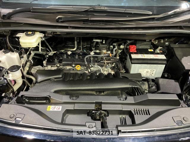 Toyota VOXY 2025-04 8549170-18