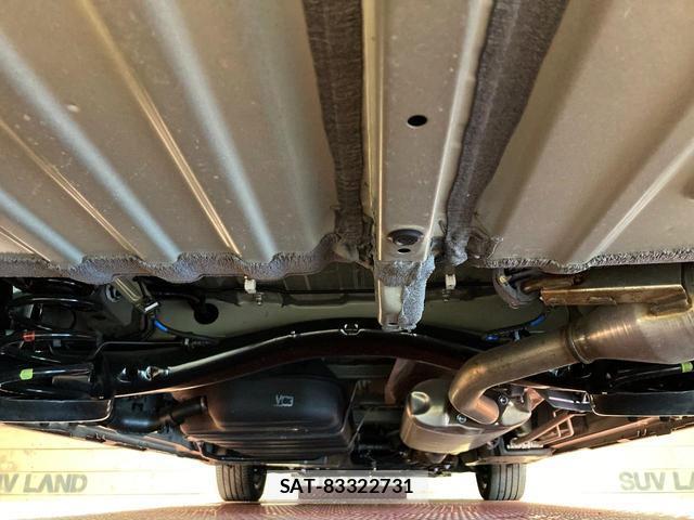 Toyota VOXY 2025-04 8549170-19