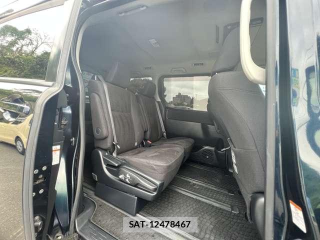 Toyota VOXY 2014-05 8549248-3