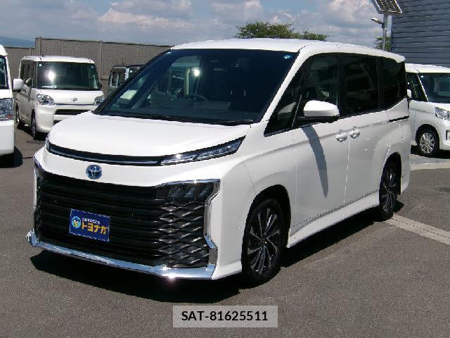 Toyota VOXY 2025-03 8549353-1