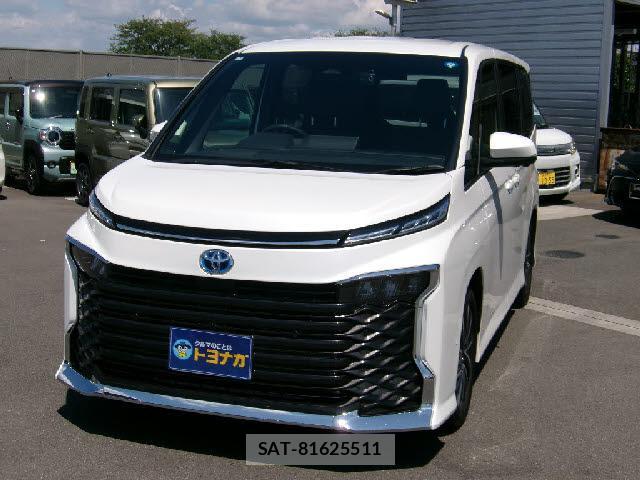Toyota VOXY 2025-03 8549353-2