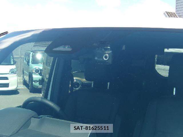 Toyota VOXY 2025-03 8549353-9