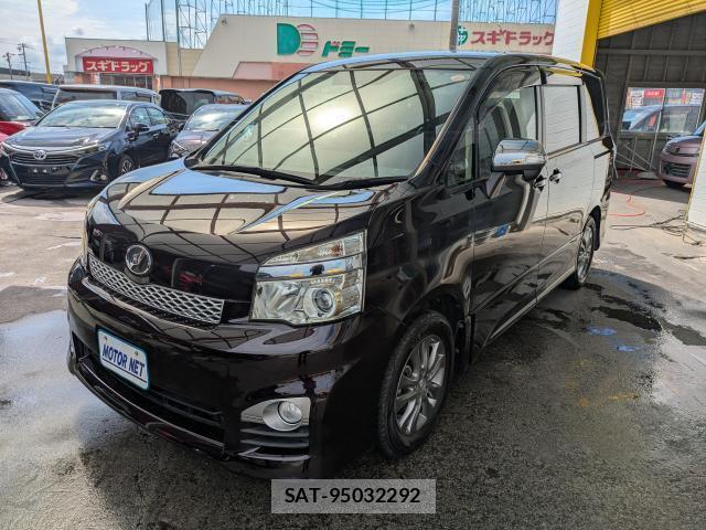 Toyota VOXY 2013-09 8549451-0