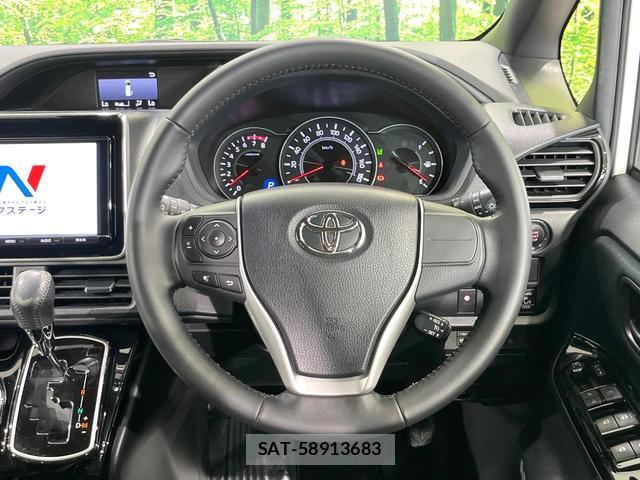 Toyota VOXY 2017-07 8549503-11