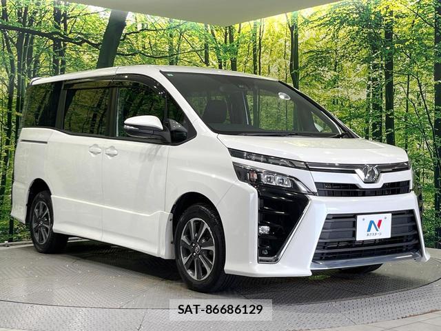 Toyota VOXY 2017-07 8549507-16