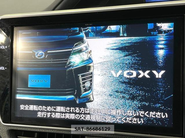 Toyota VOXY 2017-07 8549507-3