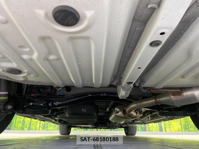 Toyota VOXY 2025-02 8549571-18