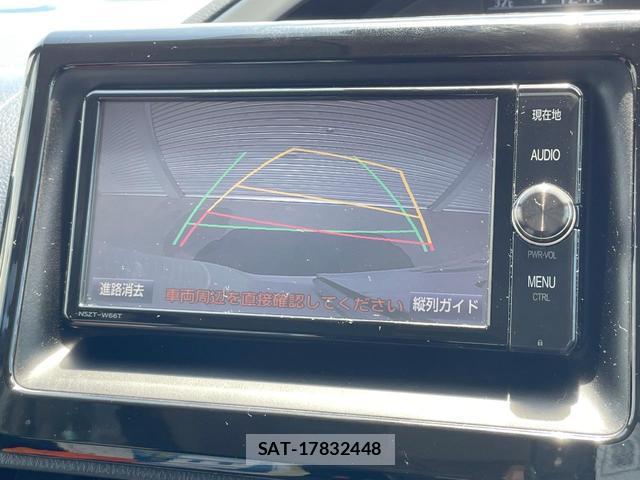 Toyota VOXY 2016-08 8549634-3