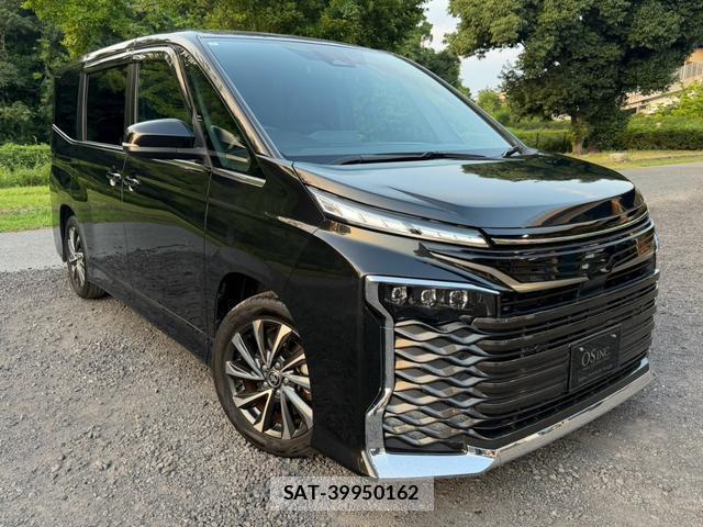 Toyota VOXY 2024-06 8549890-1