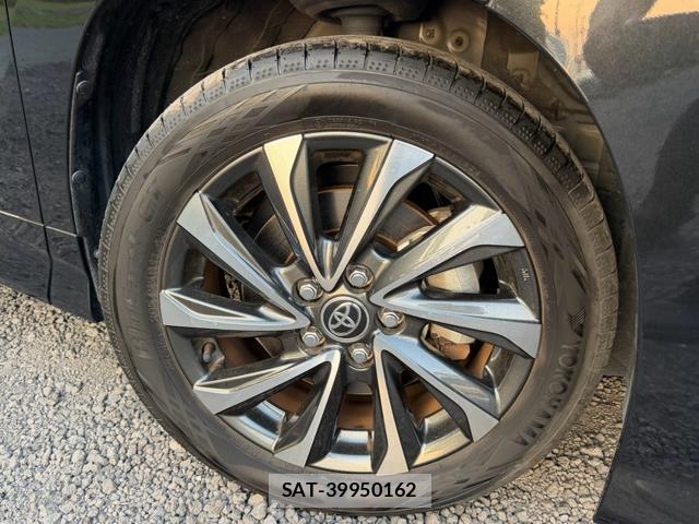 Toyota VOXY 2024-06 8549890-6