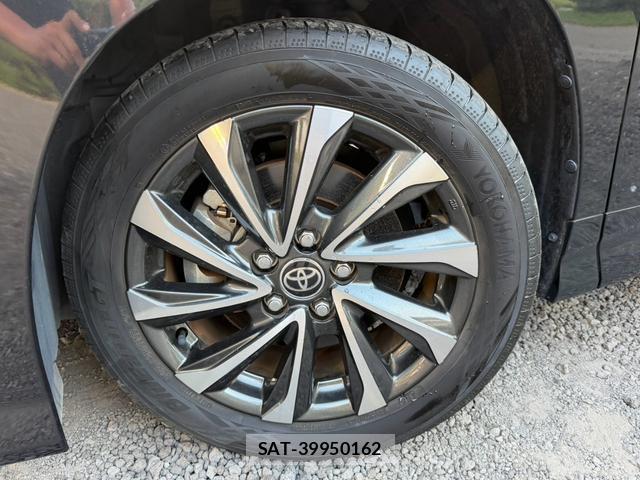 Toyota VOXY 2024-06 8549890-7