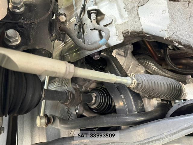 Toyota VOXY 2024-05 8549892-15
