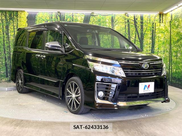 Toyota VOXY 2015-11 8549991-14