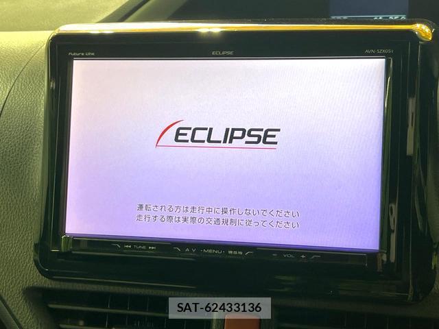 Toyota VOXY 2015-11 8549991-2
