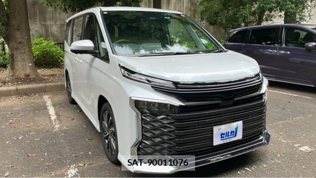Toyota VOXY 2025-11 8550232-11