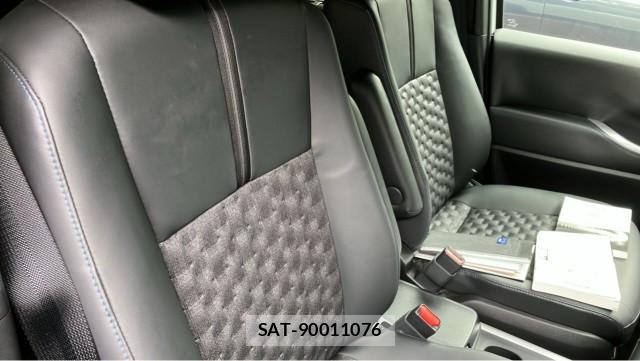 Toyota VOXY 2025-11 8550232-5