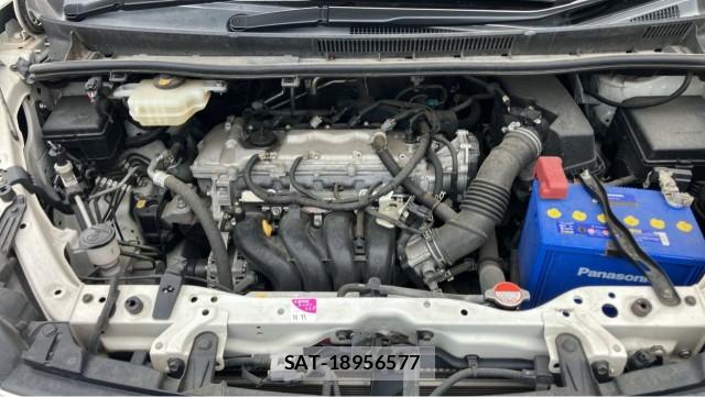 Toyota VOXY 2016-12 8550247-7