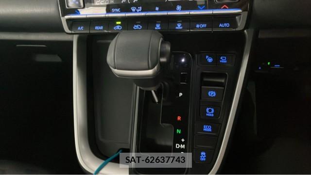 Toyota VOXY 2024-08 8550346-14