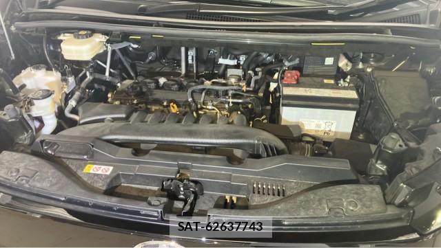 Toyota VOXY 2024-08 8550346-7