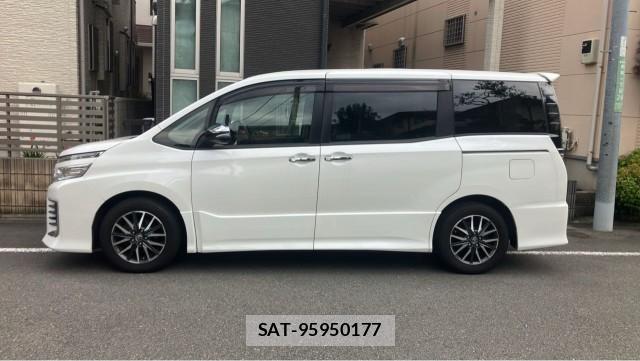 Toyota VOXY 2015-12 8550406-10