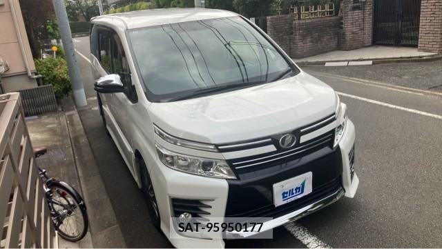 Toyota VOXY 2015-12 8550406-11