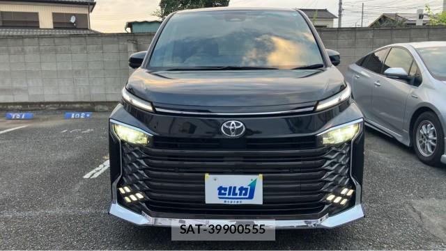 Toyota VOXY 2026-06 8550411-9