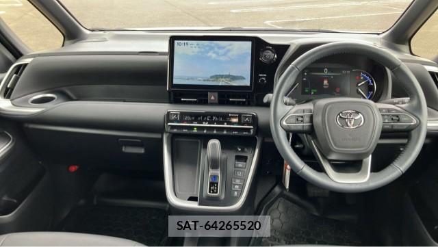 Toyota VOXY 2026-02 8550412-2