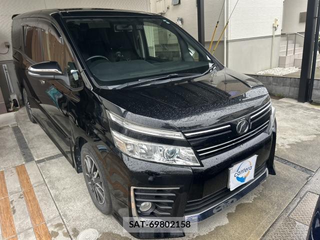 Toyota VOXY 2015-08 8550722-0