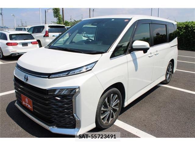 Toyota VOXY 2023-06 8550761-4