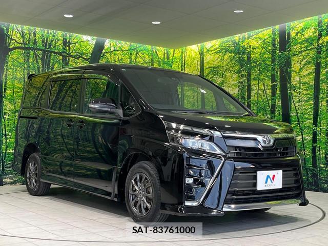 Toyota VOXY 2017-08 8550815-15