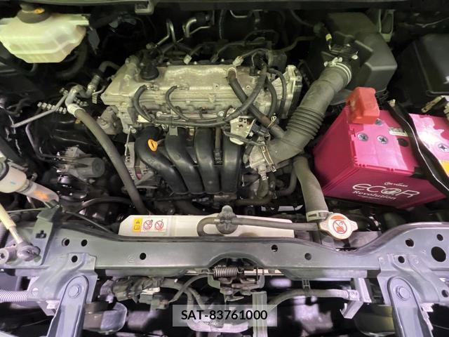 Toyota VOXY 2017-08 8550815-17