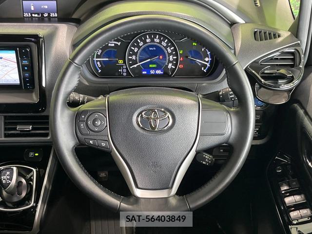 Toyota VOXY 2019-11 8550818-11