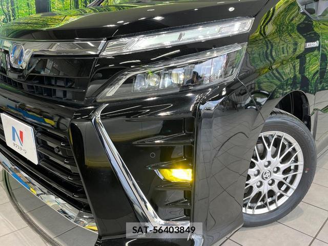 Toyota VOXY 2019-11 8550818-12
